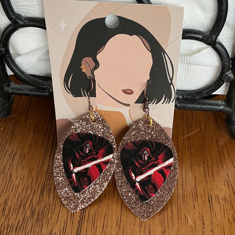 Star Wars villain guitar pick faux leather earrings